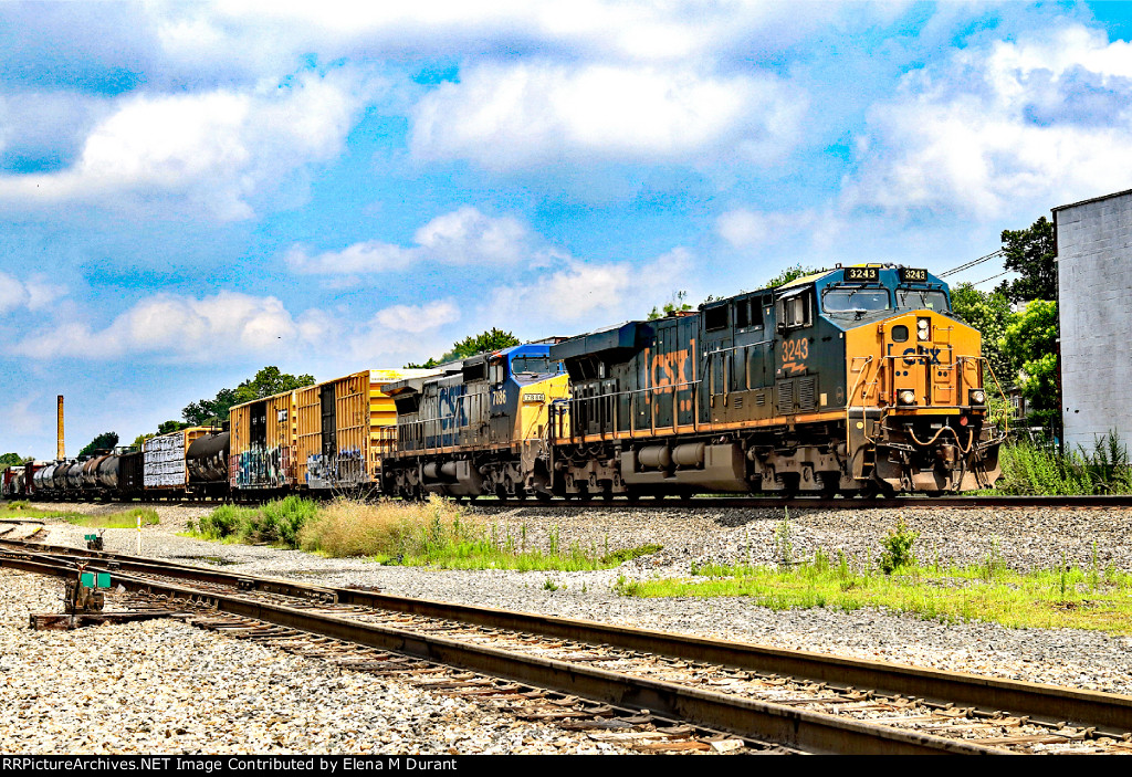 CSX 3243 ON M-403